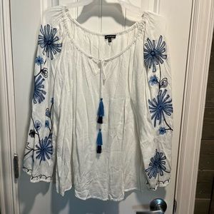 Gauze cool delicate long sleeve  embroidered